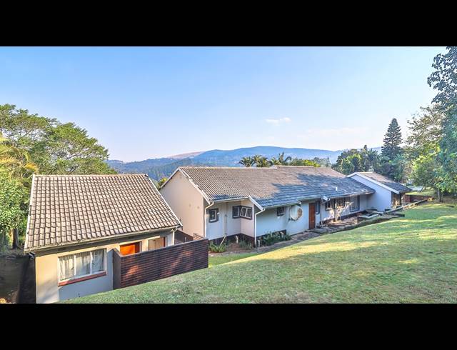 4 BEDROOM HOUSE FOR SALE IN CLARENDON